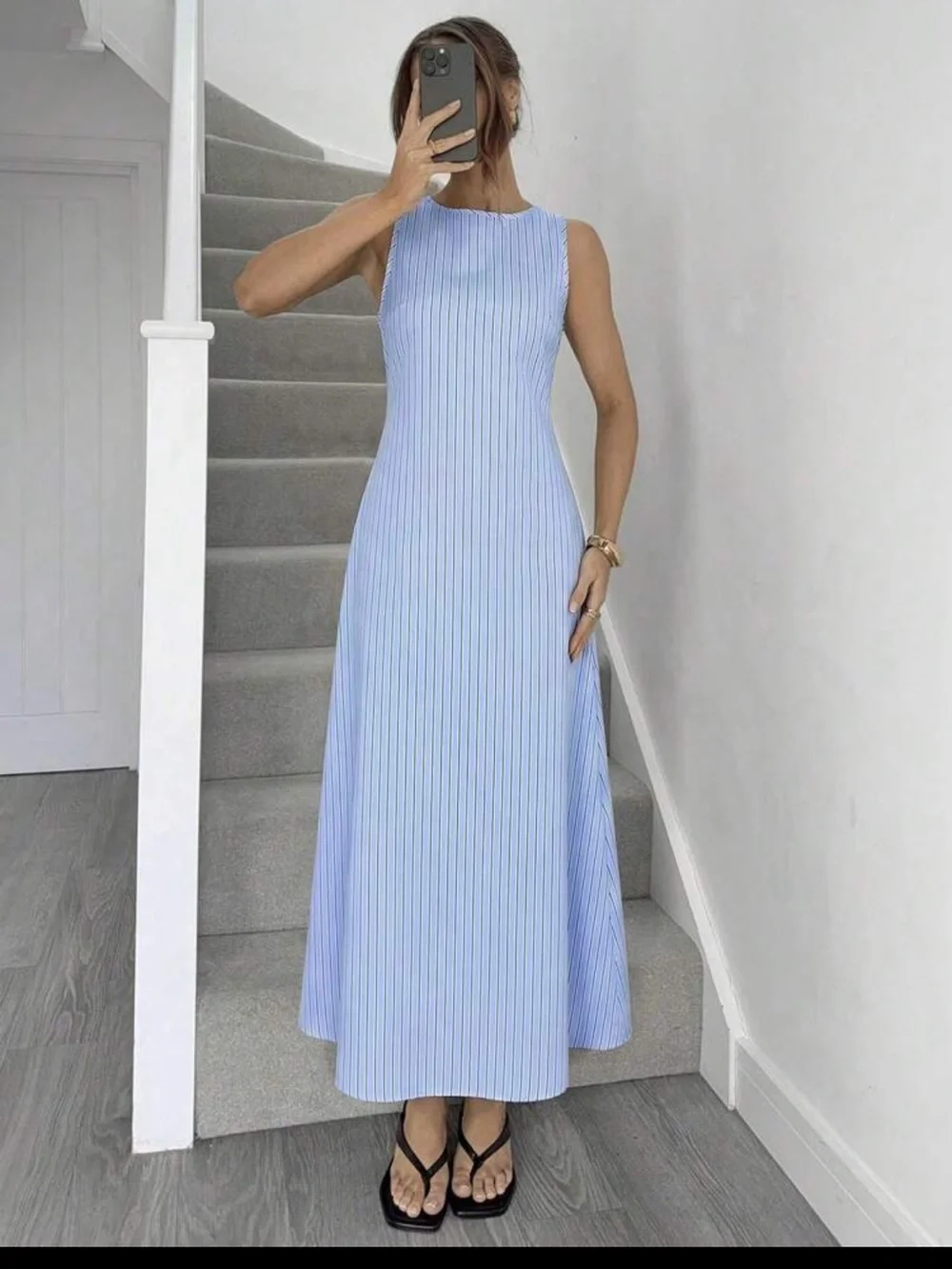 Sleeveless Light Blue Maxi Dress with Back Bow - Picture 2 of 3